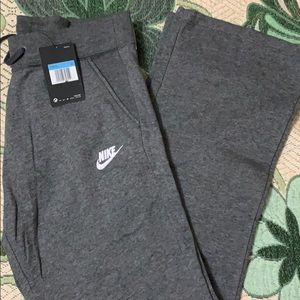 Nike Sweats-Women’s